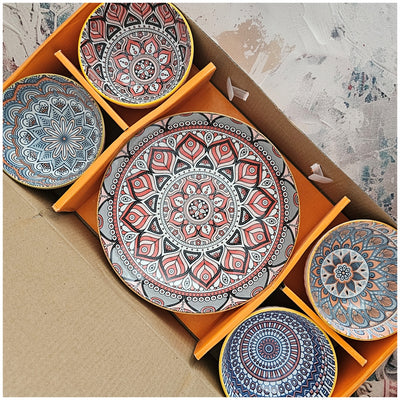 Ceramic - 1 Platter + 4 Bowls - Gift Set with Chopsticks - Bohemia Malaga