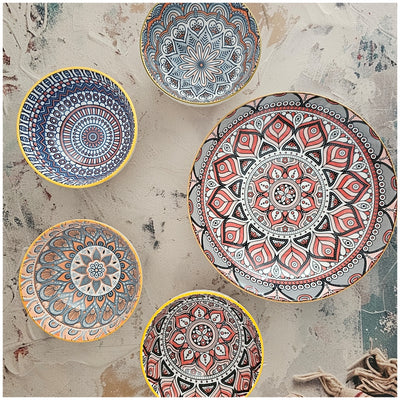 Ceramic - 1 Platter + 4 Bowls - Gift Set with Chopsticks - Bohemia Malaga