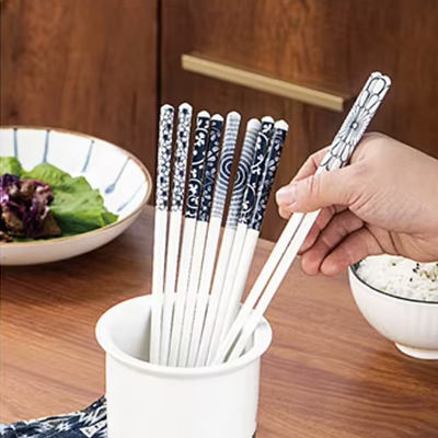 Ceramic - Chopsticks Set of 5 Pairs - Japanese Style - Reusable Blue& White
