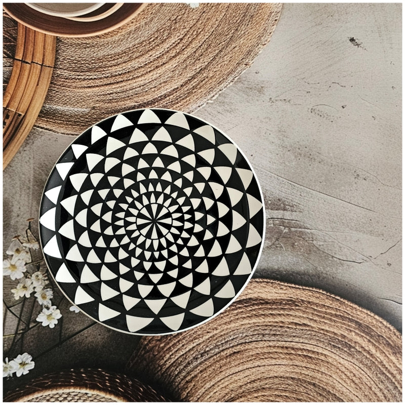 Ceramic - Nordic 8 Inch - Flat Plate - Pasta, Fruit, Salad Plate - Set of 2 - Black Illusion