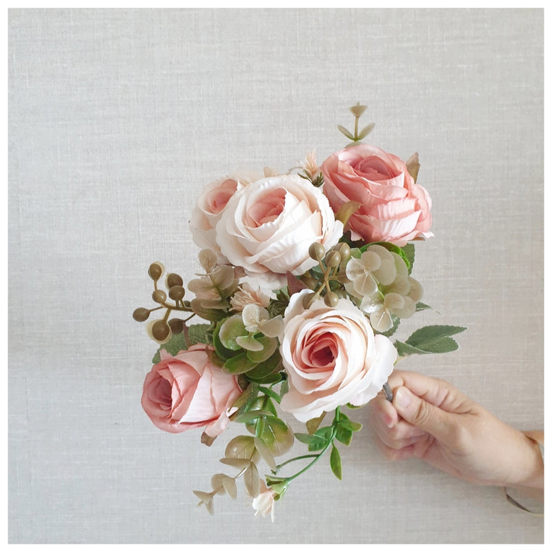 Flowers (Artificial) - Rose Bunch 3 White Pastel