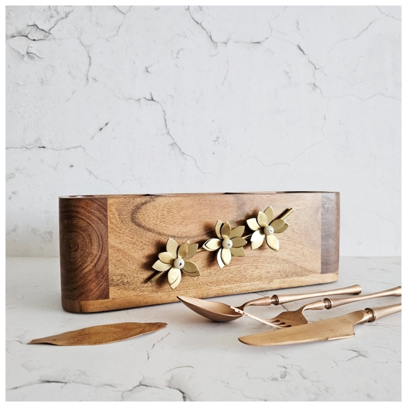 Luxe Gifting - Caddy - Gold Flower with Pearl - 3 Part