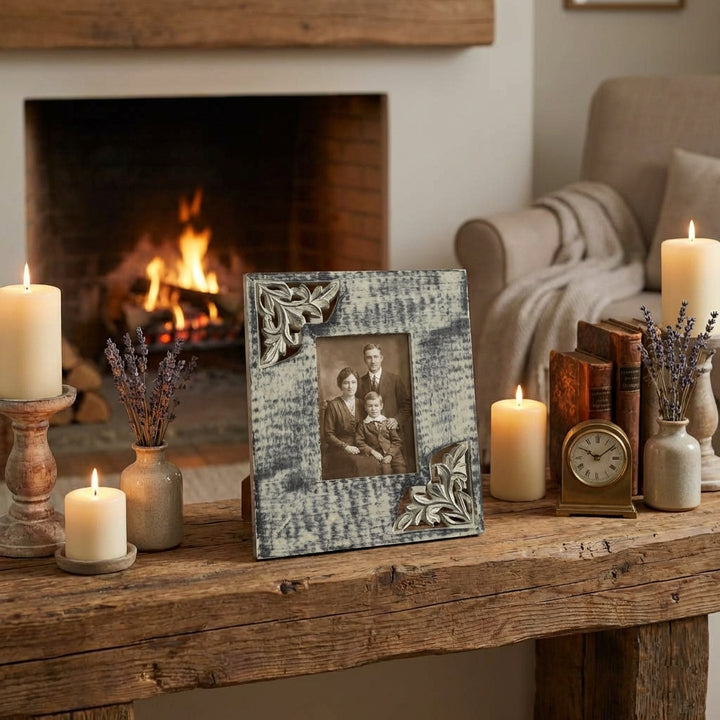 Photo Frame - Distress Green - Sides Carved