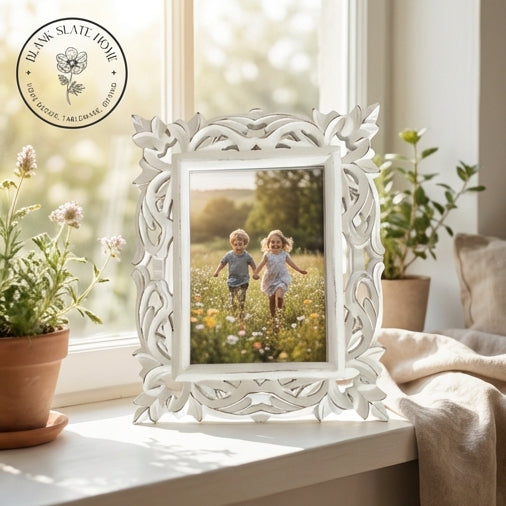 Photo Frame - Distress White - Carved (no border)