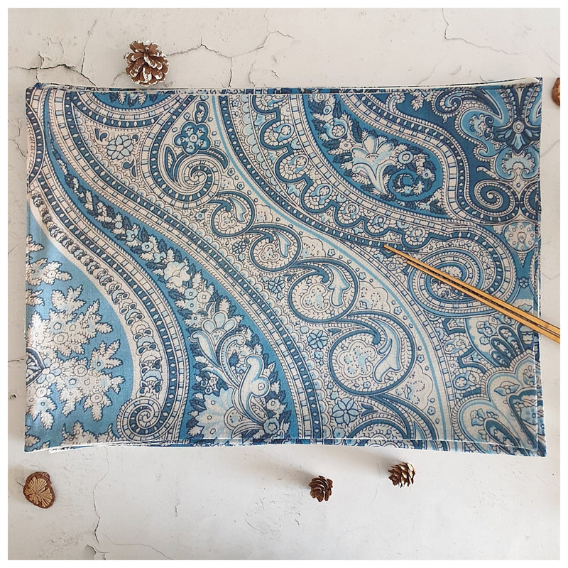 TABLEMATS - SILK -  PAISLEY BLUE (Set of 6)