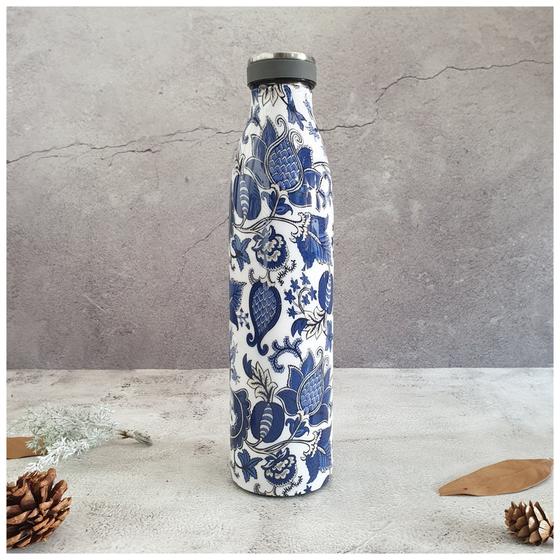 INSULATED 750 ml TALL BOTTLE - Blue & White Acorn