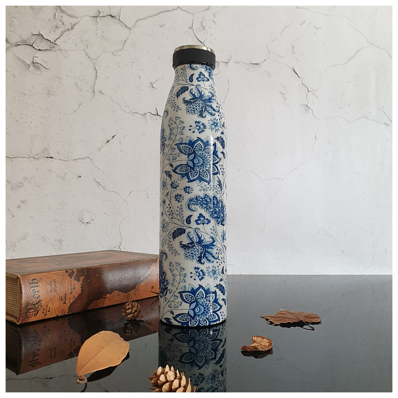 INSULATED 750 ml TALL BOTTLE - White Lotus