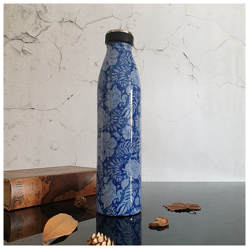 INSULATED 750 ml TALL BOTTLE - Blue Lotus