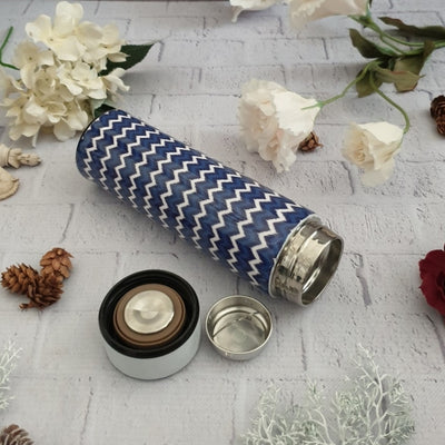 INSULATED SWEAT BOTTLE - 500 ML - DARK BLUE CHEVRON