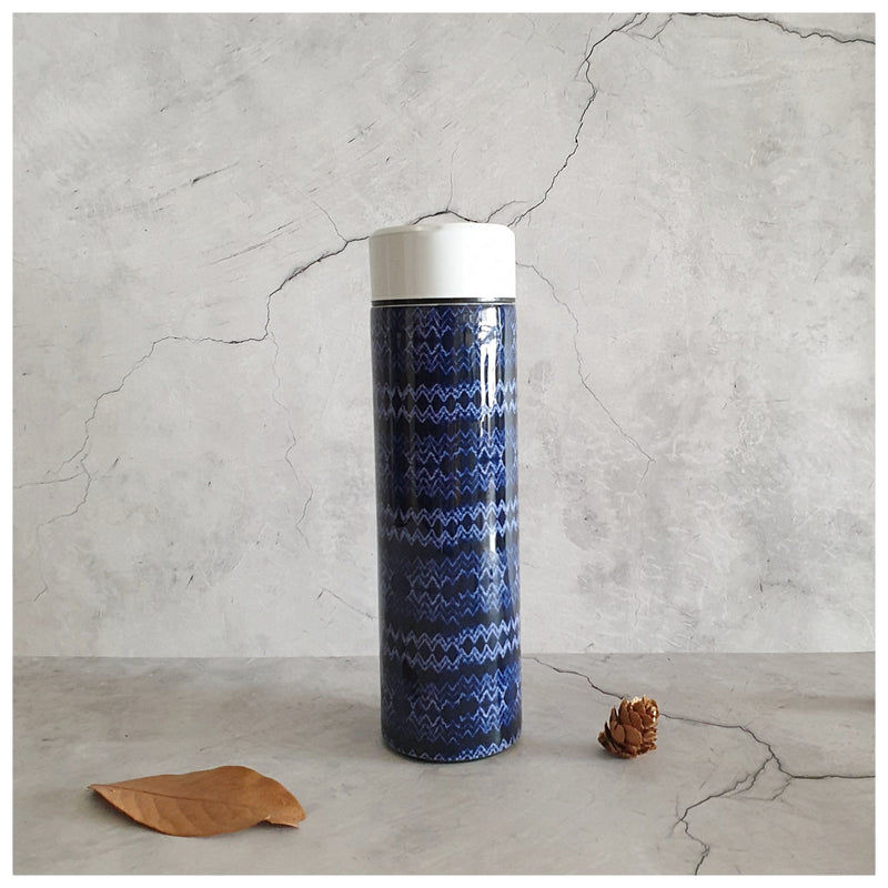 INSULATED SWEAT BOTTLE - 500 ML - TRIBAL IKAT WAVE DMG