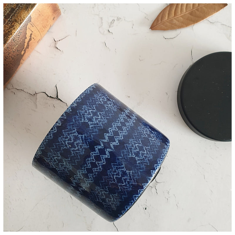 Scented Candle - 2 wick - Tribal Ikat Wave - Floral Fruity