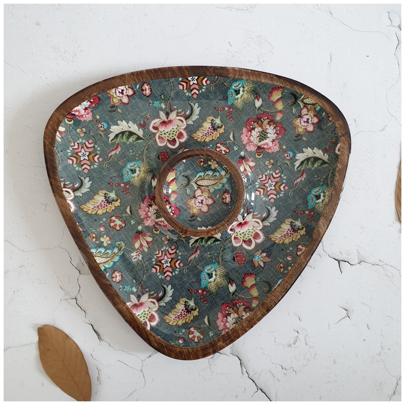 Triangle Dip Dish Platter - Earthy Meadow