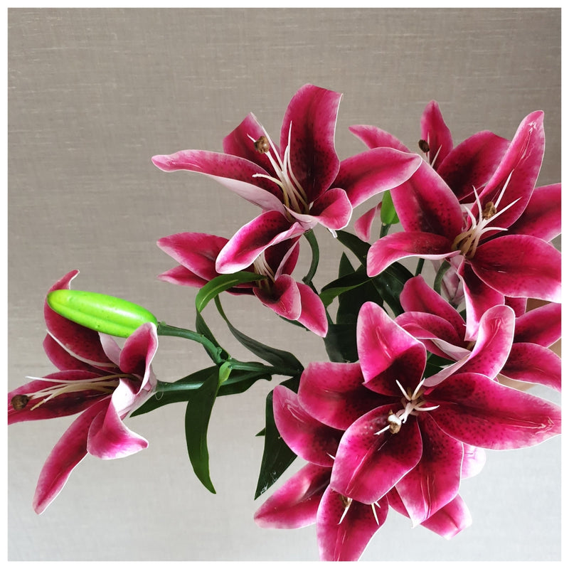 Flowers (Artificial) - Lilies
