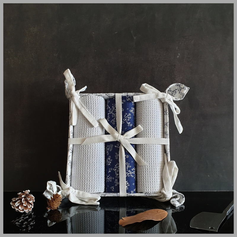 Kitchen Towels in a Basket (Set of 3) - Coral Reef Blue & White