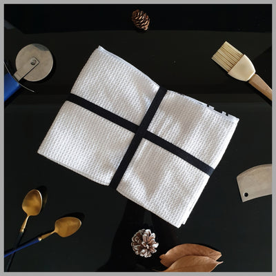 Kitchen Towels (Set of 2) - Dots & White