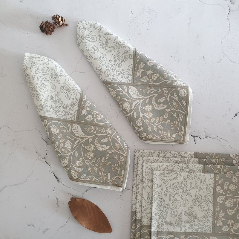 NAPKINS IN COTTON - WHITE & GREY FLORAL (Set of 6)