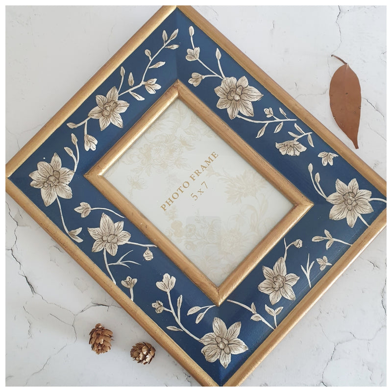 Photo Frame - Hand Painted - Blooming Hibiscus (5"x7")