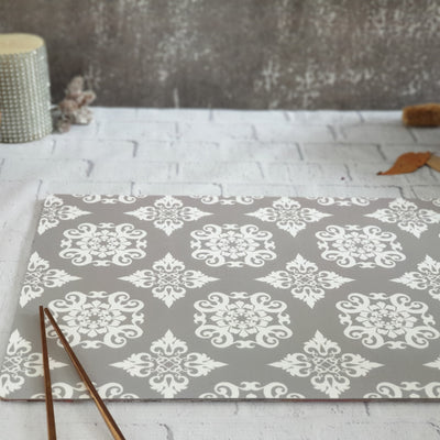 WIPE CLEAN TABLEMATS/PLACEMATS - GRAY FLORAL MANDALA