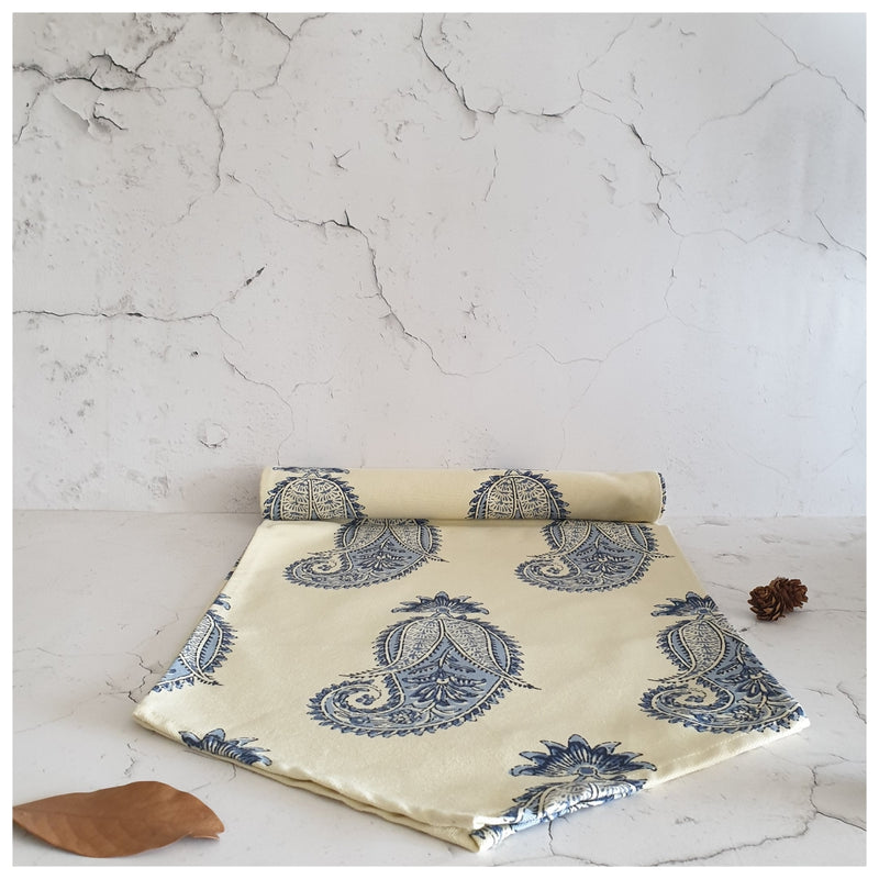 TABLE RUNNER IN COTTON - PAISLEY BLUES