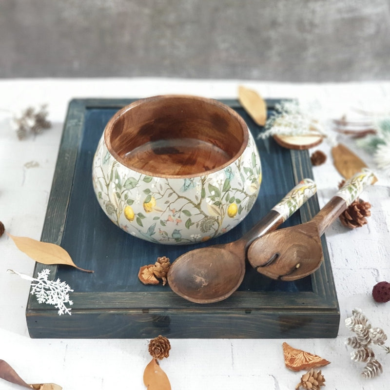 SALAD BOWL - MEDIUM - WOODEN SERVERS - HUMMING BIRD