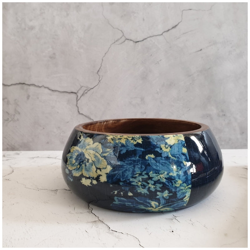 SALAD BOWL - MEDIUM - WOODEN SERVERS - DENIM BLUE FLORAL