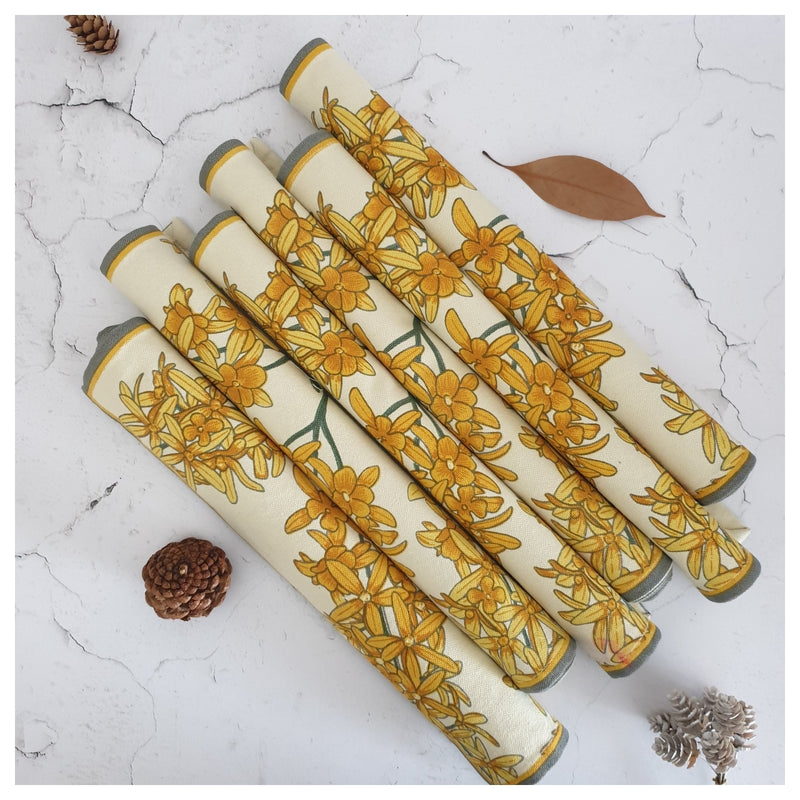 TABLEMATS & NAPKINS IN COTTON -  Yellow Blossom (Set of 6 each)