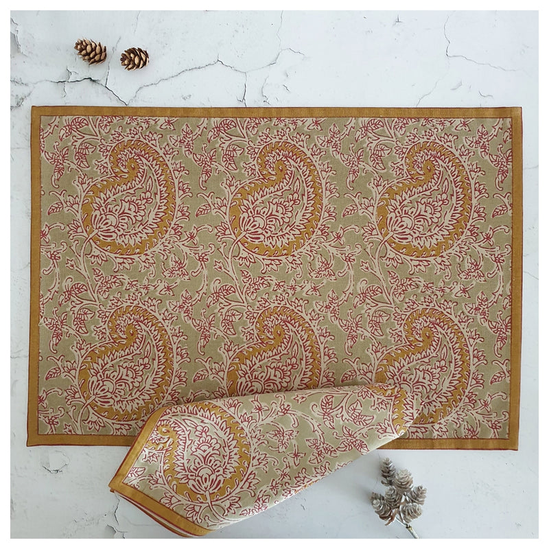 TABLEMATS & NAPKINS IN COTTON -  Earthy Paisley (Set of 6 each)