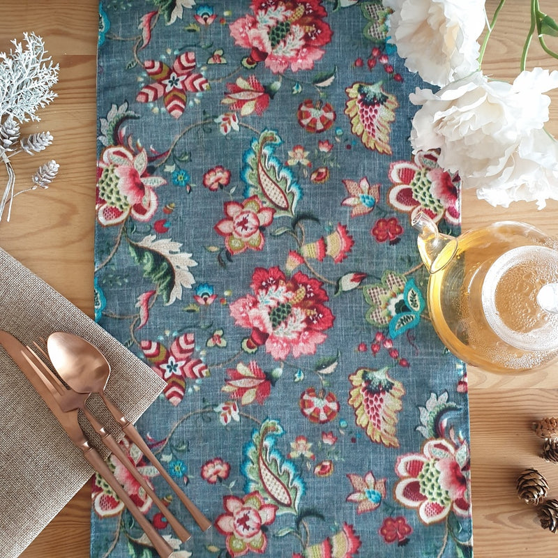 TABLE RUNNER IN DUPON SILK - EARTHY MEADOW