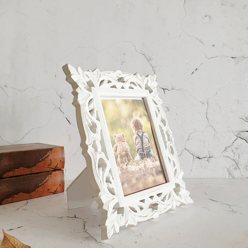 Photo Frame - Distress White - Carved (no border)