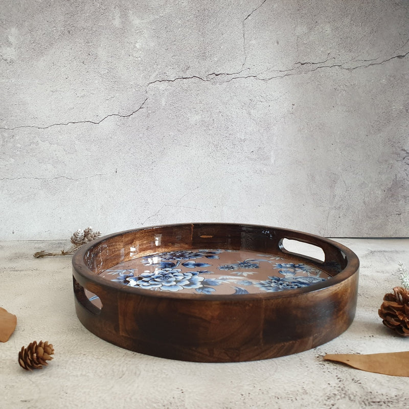 SERVING TRAY WITH HANDLE CUTS - ROUND - ENCHANTED FOREST EARTHY