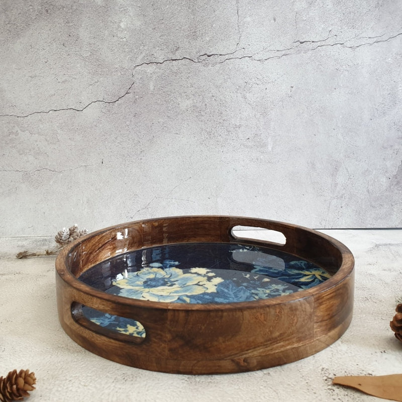 Blue serving tray with handles discount