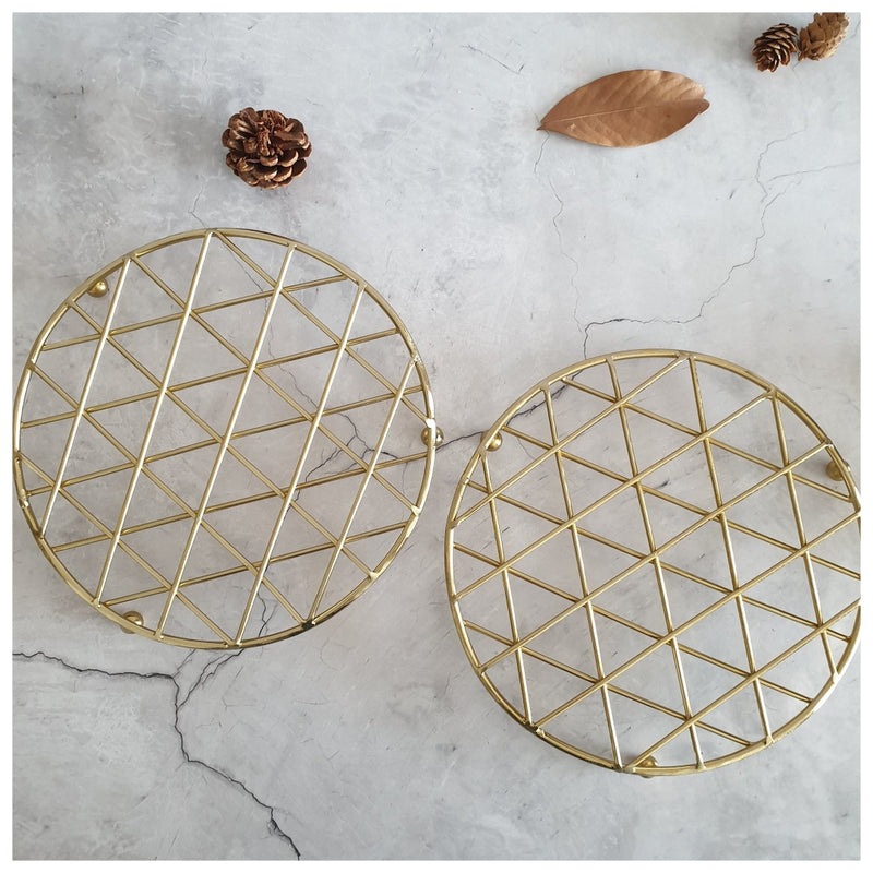 TRIVETS - METAL - ROUND (Set of 2) - GOLD