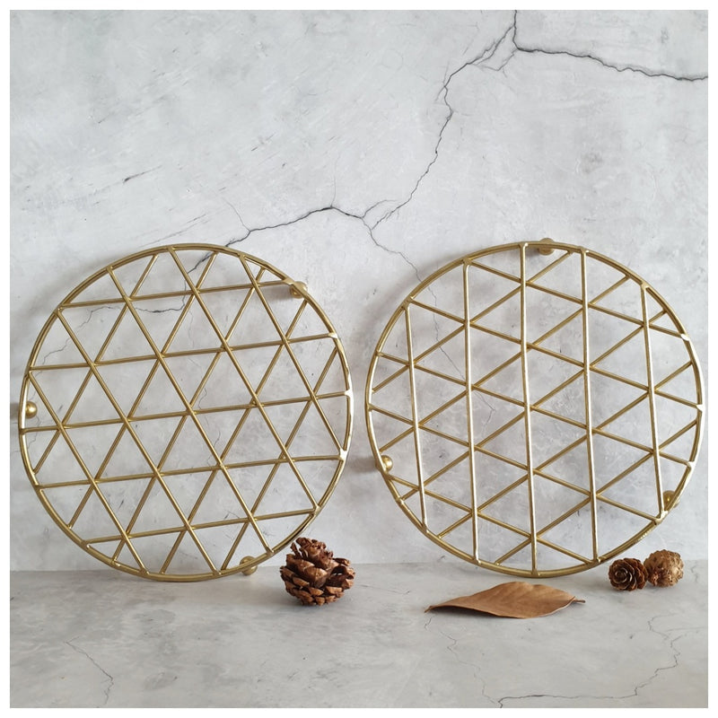 TRIVETS - METAL - ROUND (Set of 2) - GOLD
