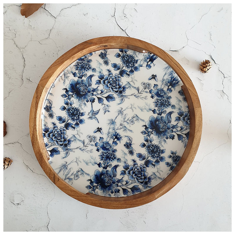 SERVING TRAY WITH SLIT HANDLE CUTS - ROUND - ENCHANTED WHITE