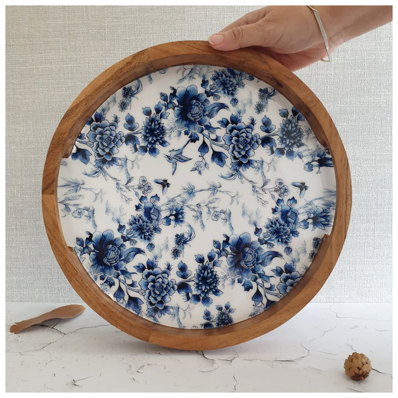 SERVING TRAY WITH SLIT HANDLE CUTS - ROUND - ENCHANTED WHITE