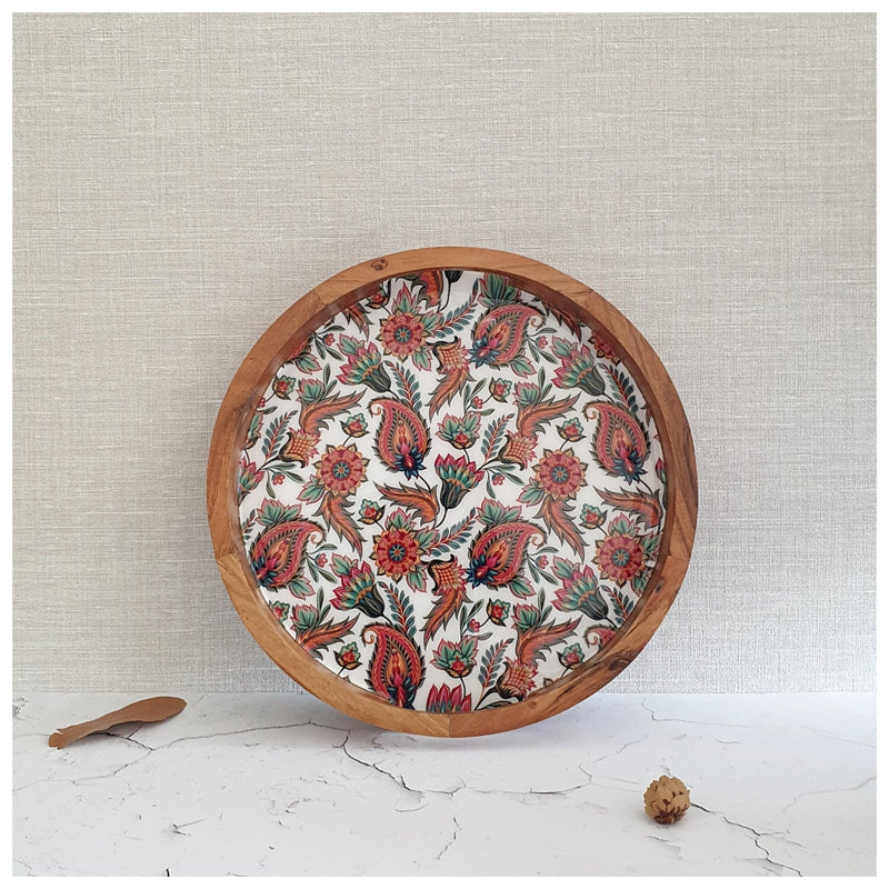 SERVING TRAY WITH SLIT HANDLE CUTS - ROUND - PAISLEY