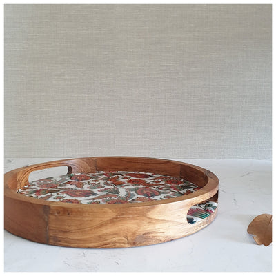 SERVING TRAY WITH SLIT HANDLE CUTS - ROUND - PAISLEY
