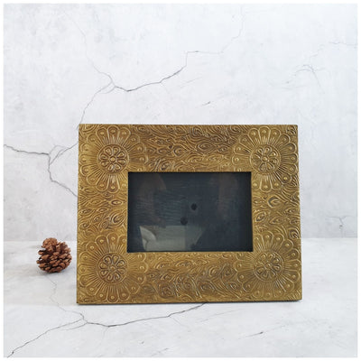 Photo Frame - Gold Floral Embossed (Glossy)