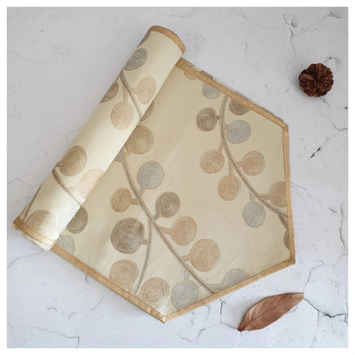 TABLE RUNNER IN COTTON - GOLD LEAF