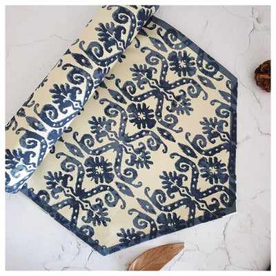 TABLE RUNNER IN COTTON - CHANDELIER BLUE